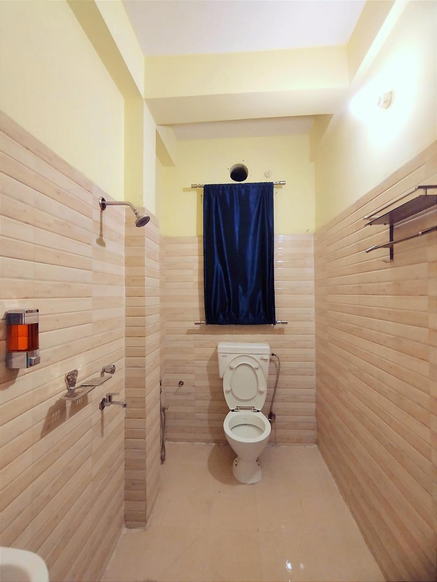 Nomad'S Nest Backpackers Hostel Guwahati Zewnętrze zdjęcie
